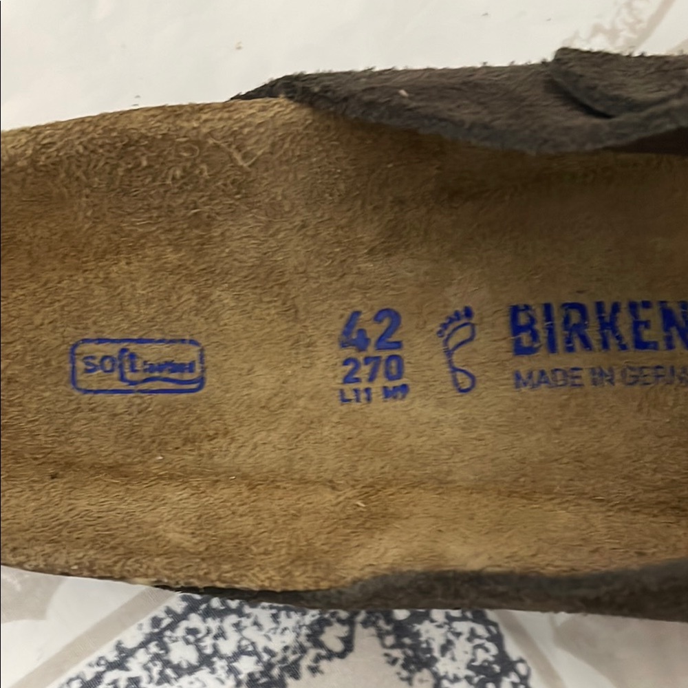 Birkenstock Men’s SOFT FOOTBED Dark Brown Suede Sandals Sz 9 MINT